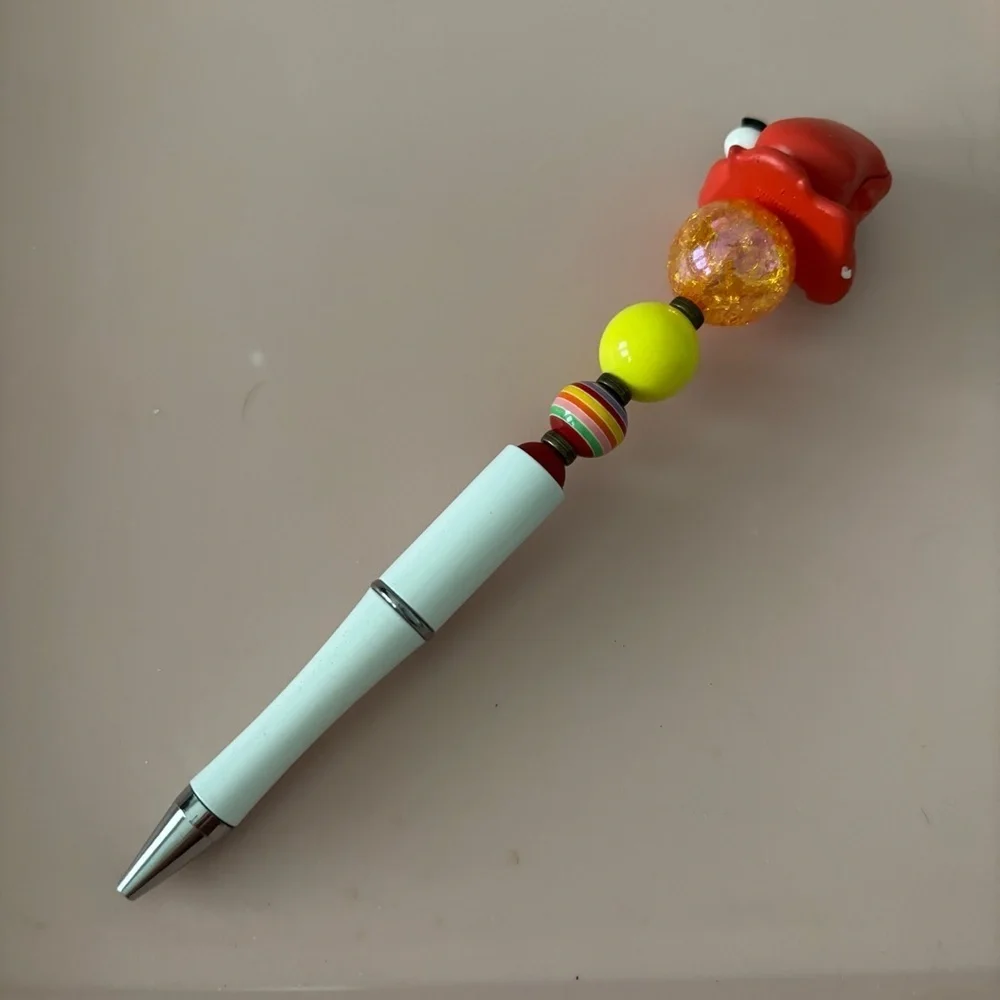 Disney Doorables: Finding Dory: Hank orange handmade beaded pen